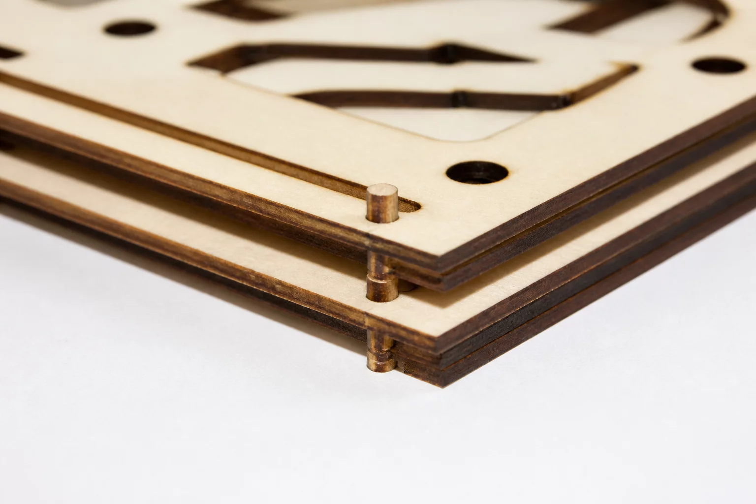 Multi Layer Alignment stacked slots